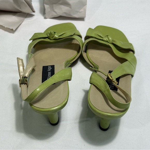 Etienne Aigner Lime Green Wedge Heel Sandals Size 7 Vintage - Picture 12 of 14